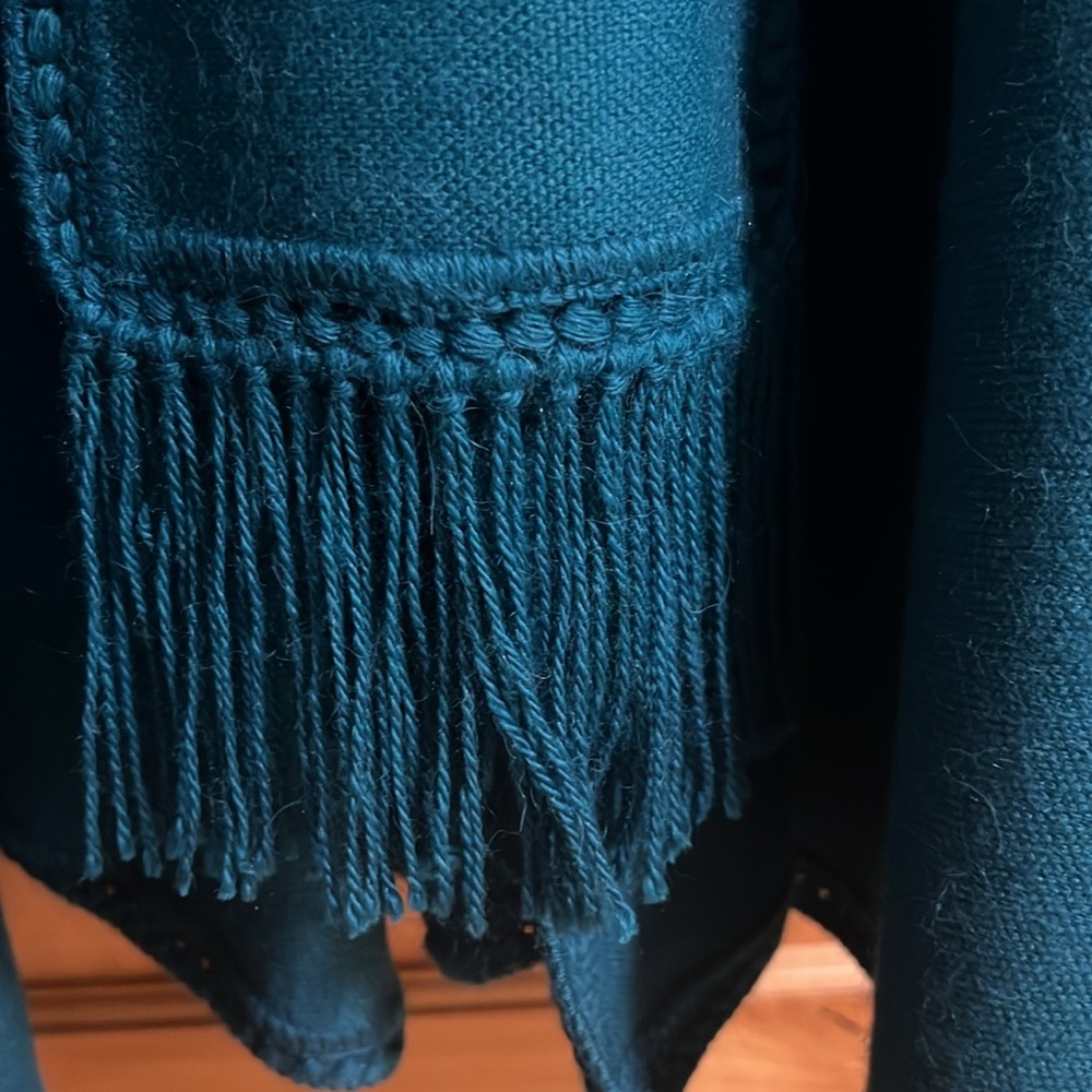 Brand New Peruvian Alpaca Ruana Size O/S - Picture 2 of 6